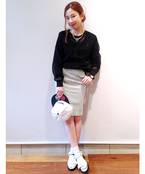 WHO'S WHO gallery（フーズフーギャラリー）の「【MICHIKO LONDON×WHO'S WHO gallery】CAP（キャップ・メンズ・ブラック/ホワイト・FREE）」の12枚目の写真