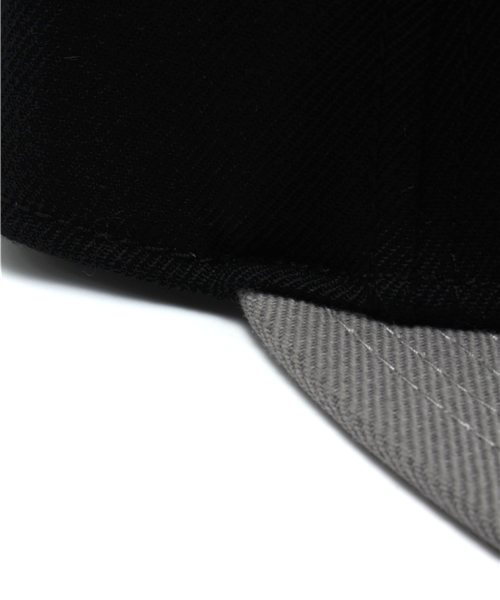 WHO'S WHO gallery（フーズフーギャラリー）の「【MICHIKO LONDON×WHO'S WHO gallery】CAP（キャップ・メンズ・ブラック/ホワイト・FREE）」の5枚目の写真