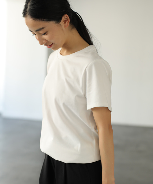 AMERICAN HOLIC(アメリカンホリック)の「ベーシッククルーネックカットプルオーバー *(Tシャツ/カットソー・レディース・ブラック/オフホワイト/サックスブルー/ピンク/グレー系その他/グレー系その他2・S/M/L)」の2枚目の写真