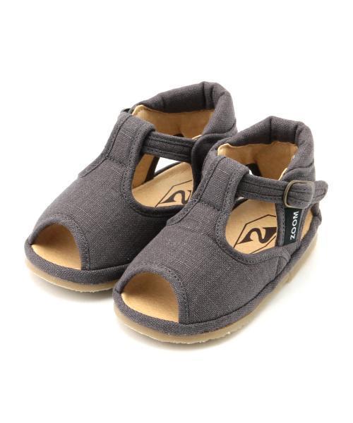 ZOOM（ズーム）の「ZOOM / Linen T-Strap (12.5～14.5cm)（サンダル・キッズ・チャコールグレー/ブラウン/パープル/ベージュ/グレー・13.5/13/12.5/14.5/14）」の6枚目の写真