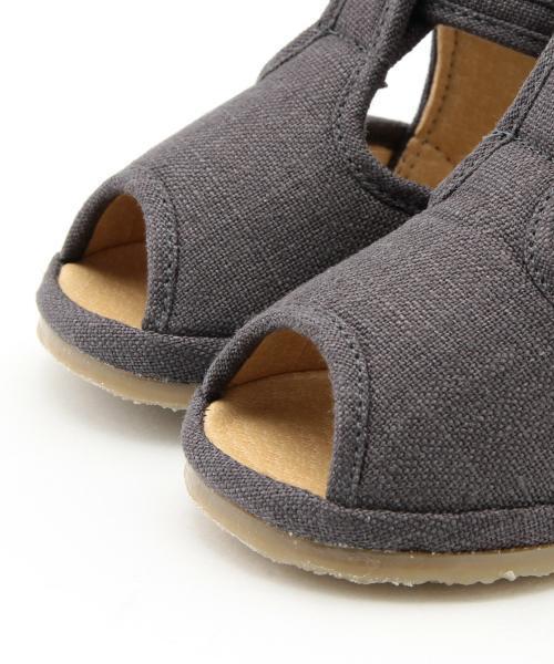 ZOOM（ズーム）の「ZOOM / Linen T-Strap (12.5～14.5cm)（サンダル・キッズ・チャコールグレー/ブラウン/パープル/ベージュ/グレー・13.5/13/12.5/14.5/14）」の9枚目の写真