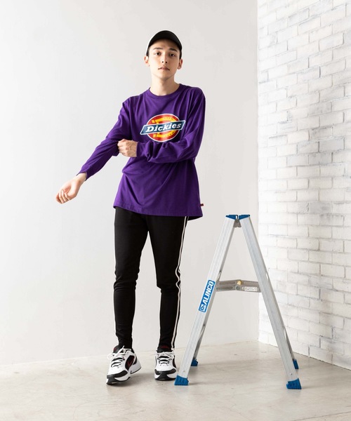 Dickies（ディッキーズ）の「∴WEGO/【WEB限定】Dickies 別注ロゴプリントロンT（Tシャツ/カットソー・メンズ・ベージュ/パープル/ホワイト/ブラック・LARGE/MEDIUM）」の15枚目の写真