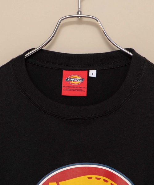 Dickies（ディッキーズ）の「∴WEGO/【WEB限定】Dickies 別注ロゴプリントロンT（Tシャツ/カットソー・メンズ・ベージュ/パープル/ホワイト/ブラック・LARGE/MEDIUM）」の21枚目の写真