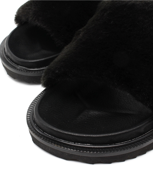 WEGO（ウィゴー）の「WEGO/ファーサンダル（サンダル・レディース・ホワイト/ブラック/ピンク・24.5/23.5）」の11枚目の写真