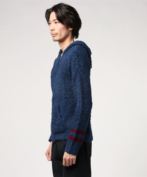 Hub&Spoke(ハブアンドスポーク)の「モールヤーン袖ラインジップパーカー(パーカー・メンズ・ブラック/ネイビー・MEDIUM/LARGE)」の4枚目の写真