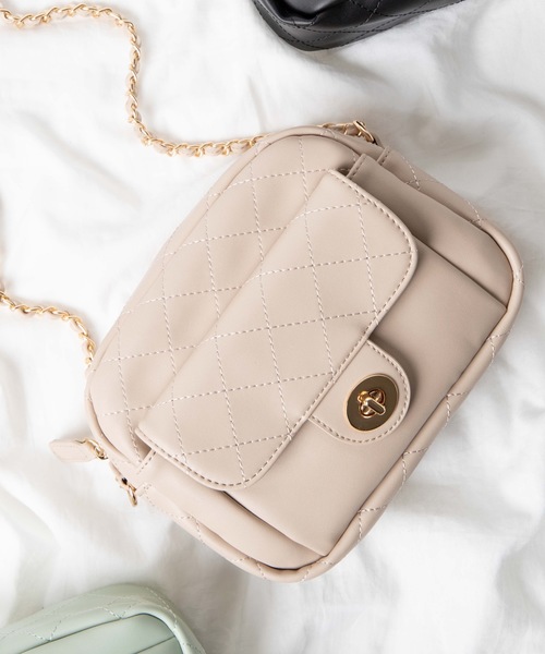 WEGO（ウィゴー）の「WEGO/キルティングフラップショルダーバッグ（ショルダーバッグ・レディース・ベージュ/グリーン系その他/ブラック・FREE）」の17枚目の写真