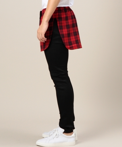 MONKEY TIME(モンキータイム)の「MT T/R チェック オーバー スカート ◆(その他パンツ・メンズ・ブラック/レッド・フリー)」の4枚目の写真
