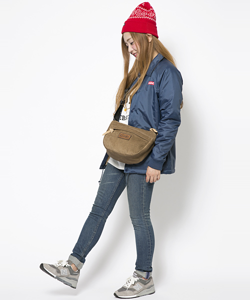 X-girl(エックスガール)の「XGIRL COACH JACKET(ナイロンジャケット・レディース・ブラック/レッド/イエロー/ネイビー/ライトブルー・1/2)」の6枚目の写真