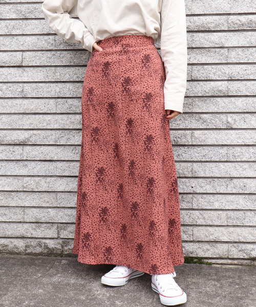 tiptop（ティップトップ）の「2020SS　<pocket>【web限定アイテム】花柄Aラインナロースカート（スカート・レディース・ブラック/ピンク/アイボリー・FREE）」の15枚目の写真