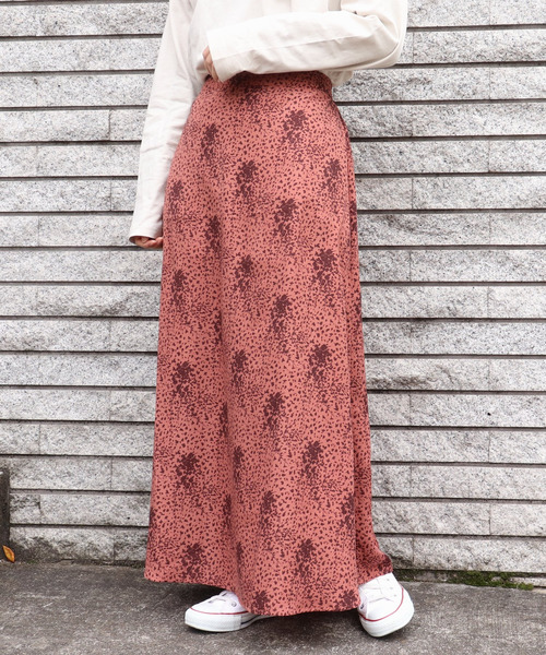 tiptop（ティップトップ）の「2020SS　<pocket>【web限定アイテム】花柄Aラインナロースカート（スカート・レディース・ブラック/ピンク/アイボリー・FREE）」の16枚目の写真