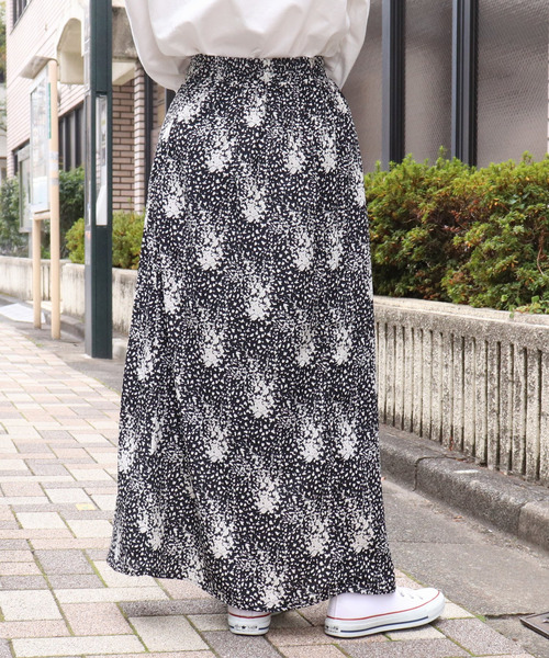 tiptop（ティップトップ）の「2020SS　<pocket>【web限定アイテム】花柄Aラインナロースカート（スカート・レディース・ブラック/ピンク/アイボリー・FREE）」の13枚目の写真