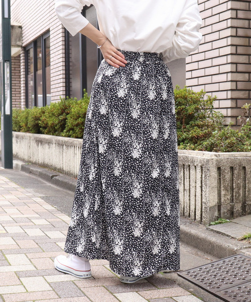 tiptop（ティップトップ）の「2020SS　<pocket>【web限定アイテム】花柄Aラインナロースカート（スカート・レディース・ブラック/ピンク/アイボリー・FREE）」の12枚目の写真