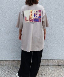 Riberry | 前スリット入りバックフォトTシャツ(Tシャツ/カットソー)