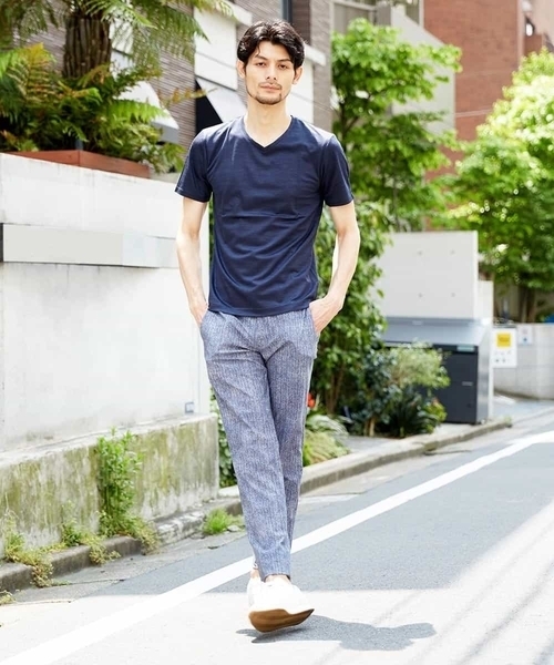 MICHEL KLEIN HOMME (ミッシェルクランオム)の「カットソー(ラミーカノコシルケット)(Tシャツ/カットソー・メンズ・ネイビー/ブラウン・MEDIUM/LARGE/X-LARGE)」の4枚目の写真