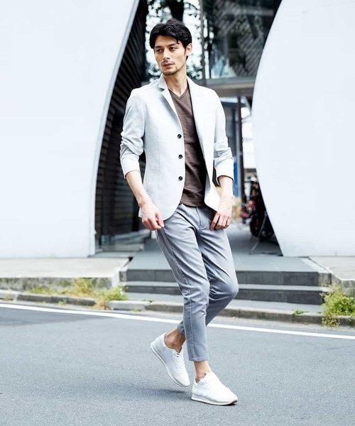MICHEL KLEIN HOMME (ミッシェルクランオム)の「カットソー(ラミーカノコシルケット)(Tシャツ/カットソー・メンズ・ネイビー/ブラウン・MEDIUM/LARGE/X-LARGE)」の6枚目の写真