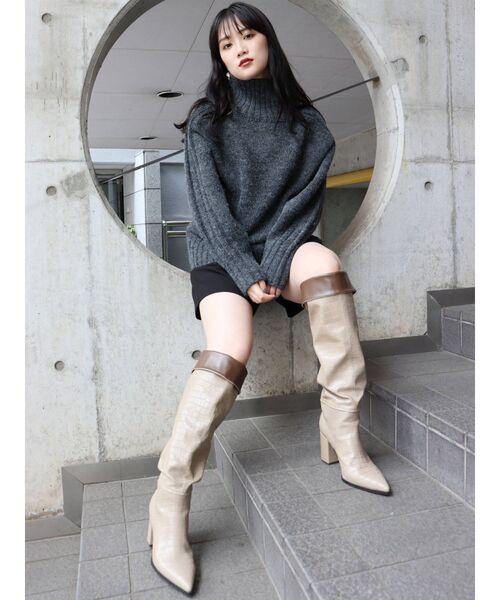 MURUA（ムルーア）の「バックスリットニットチュニック（ニット/セーター・レディース・グレー/アイボリー/モカ・FREE）」の12枚目の写真