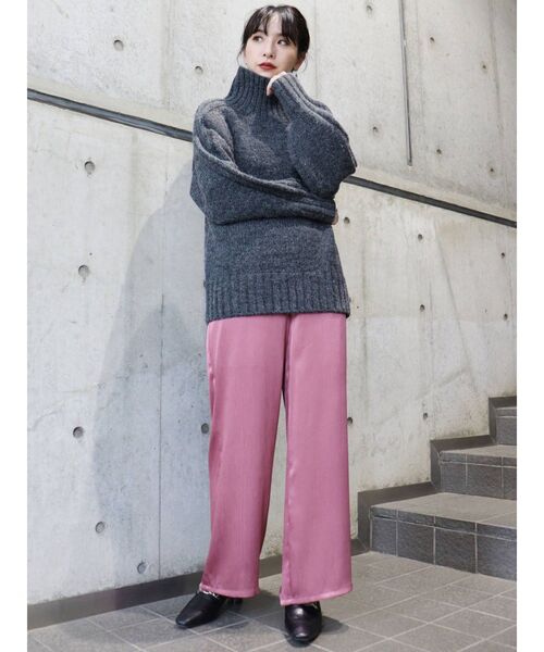 MURUA（ムルーア）の「バックスリットニットチュニック（ニット/セーター・レディース・グレー/アイボリー/モカ・FREE）」の14枚目の写真