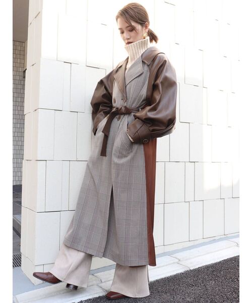 MURUA（ムルーア）の「バックスリットニットチュニック（ニット/セーター・レディース・グレー/アイボリー/モカ・FREE）」の21枚目の写真