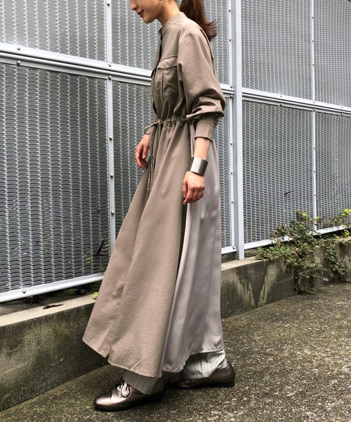&g'aime（アンジェム）の「【&g'aime】ロングシャツワンピース／バックシャンロングシャツ（ワンピース・レディース・ベージュ/ライトグリーン・FREE）」の8枚目の写真