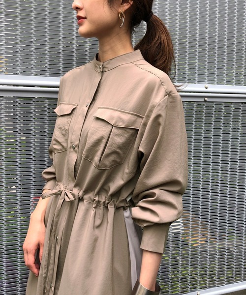 &g'aime（アンジェム）の「【&g'aime】ロングシャツワンピース／バックシャンロングシャツ（ワンピース・レディース・ベージュ/ライトグリーン・FREE）」の13枚目の写真