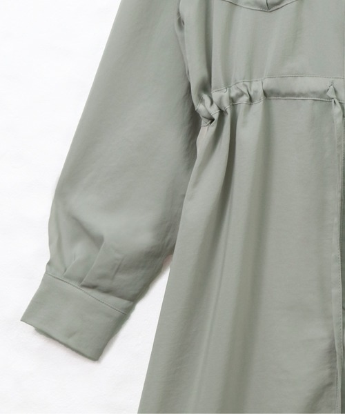 &g'aime（アンジェム）の「【&g'aime】ロングシャツワンピース／バックシャンロングシャツ（ワンピース・レディース・ベージュ/ライトグリーン・FREE）」の12枚目の写真