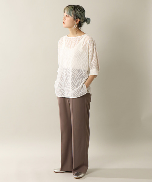 notch.(ノッチ)の「シアージャカードTブラウス(シャツ/ブラウス・レディース・オフホワイト/ホワイト/ブラック/ブルー・M)」の18枚目の写真