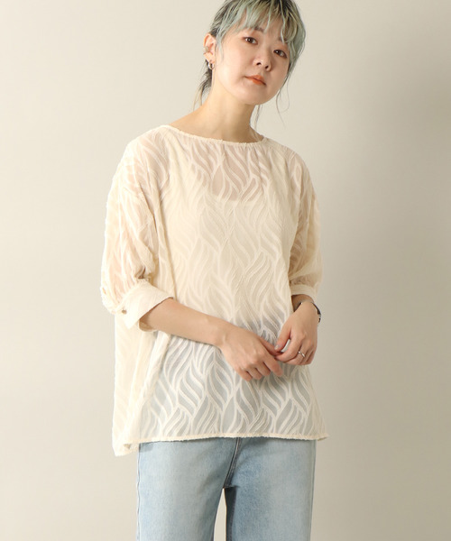 notch.(ノッチ)の「シアージャカードTブラウス(シャツ/ブラウス・レディース・オフホワイト/ホワイト/ブラック/ブルー・M)」の20枚目の写真