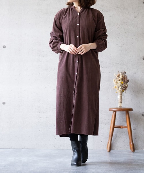 menue(メヌエ)の「台形ヒール 異素材ブーツ(ブーツ・レディース・ブラック/ブラック系その他/ブラウン系その他・LL/3L/S/M/L/XS)」の17枚目の写真