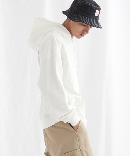 EMMA CLOTHES(エマクローズ)の「ビッグシルエット 裏毛 バックロゴデザインプルオーバーパーカー/ILLUSTRIOUS da Noble(EMMA CLOTHES)(パーカー・メンズ・ブラック/オフホワイト/ブルーグレー/ベージュ系その他・FREE)」の14枚目の写真