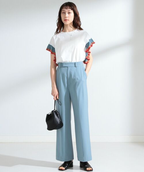 Ray BEAMS(レイビームス)の「Ray BEAMS / ライン フリル スリーブ Tシャツ(Tシャツ/カットソー・レディース・ホワイト/ブラック/ブルー系その他2・ONE SIZE)」の13枚目の写真