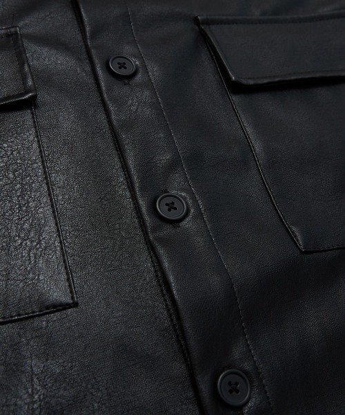 improves(インプローブス)の「PUレザー オーバーサイズ CPO ジャケット(ブルゾン・メンズ・ライトベージュ/ブラック・MEDIUM/LARGE)」の22枚目の写真