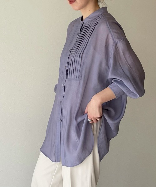 y/m by misato（イムバイミサト）の「シアーピンタックシャツ（シャツ/ブラウス・レディース・パープル/オフホワイト/ダークベージュ・FREE）」の3枚目の写真