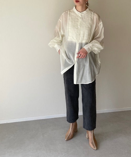 y/m by misato（イムバイミサト）の「シアーピンタックシャツ（シャツ/ブラウス・レディース・パープル/オフホワイト/ダークベージュ・FREE）」の6枚目の写真