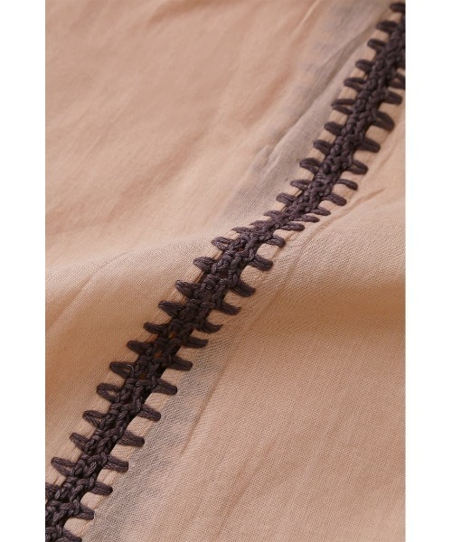 MOUSSY（マウジー）の「STITCH VOLUME SLEEVE ブラウス（シャツ/ブラウス・レディース・ブラック/オフホワイト/ライトオレンジ系・FREE）」の15枚目の写真