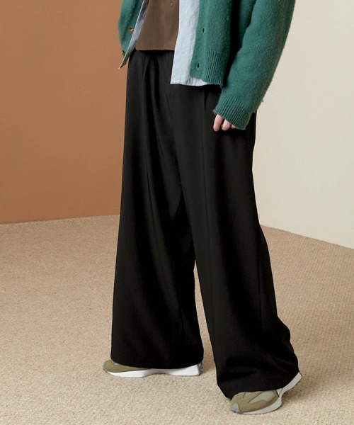 EMMA CLOTHES(エマクローズ)の「ブライトポプリン リラックス テーパード2タックワイドパンツ EMMA CLOTHES(その他パンツ・メンズ・ブラウン/ベージュ/ブラック/ライラック/グレイッシュベージュ/グレイッシュブルー/キナリ/ベージュ系その他・M/L)」の3枚目の写真