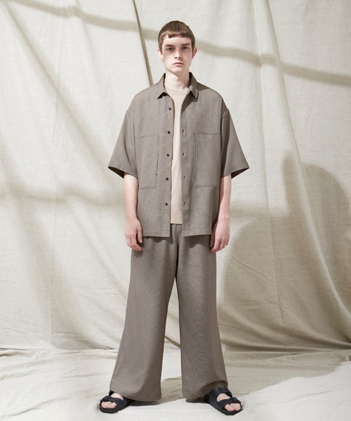 EMMA CLOTHES(エマクローズ)の「ブライトポプリン リラックス テーパード2タックワイドパンツ EMMA CLOTHES(その他パンツ・メンズ・ブラウン/ベージュ/ブラック/ライラック/グレイッシュベージュ/グレイッシュブルー/キナリ/ベージュ系その他・M/L)」の20枚目の写真