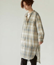 .●マナードチェック スタンドカラーブラウス