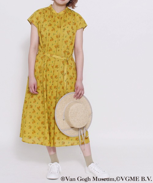 POU DOU DOU（プードゥドゥ）の「VGMサンフラワープリントワンピース（ワンピース・レディース・イエロー・3）」の7枚目の写真