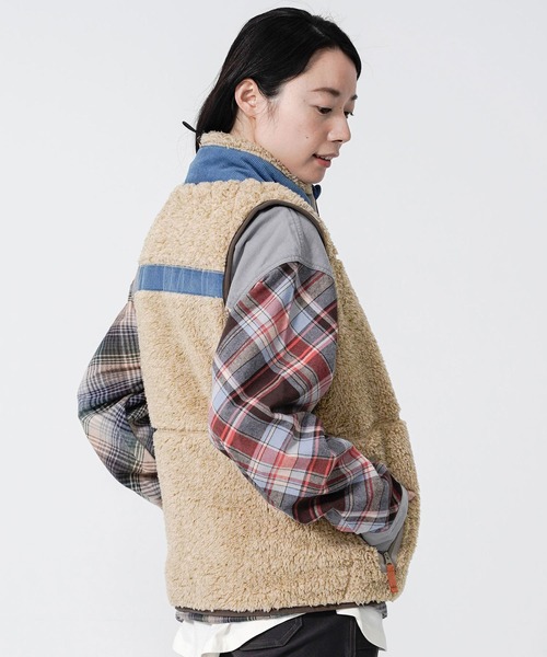 KRIFF MAYER Lady's Collection(クリフメイヤーレディースコレクション)の「シャギーボアベスト(ベスト・レディース・グレー/ネイビー/ベージュ/カラフル/ナチュラル/カーキ/レンガ・LARGE/MEDIUM)」の12枚目の写真