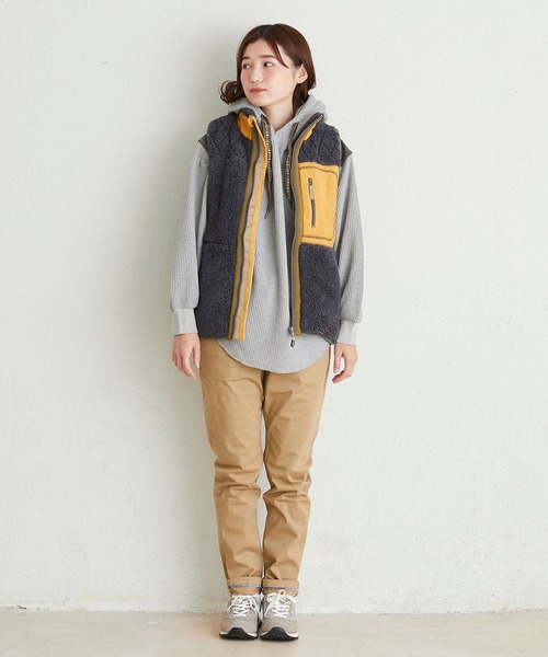 KRIFF MAYER Lady's Collection(クリフメイヤーレディースコレクション)の「シャギーボアベスト(ベスト・レディース・グレー/ネイビー/ベージュ/カラフル/ナチュラル/カーキ/レンガ・LARGE/MEDIUM)」の13枚目の写真