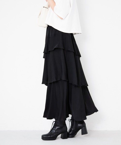 Heather（ヘザー）の「ラッフルティアードロングスカート  218105（スカート・レディース・アイボリー/ブラック/グレー・FREE）」の3枚目の写真