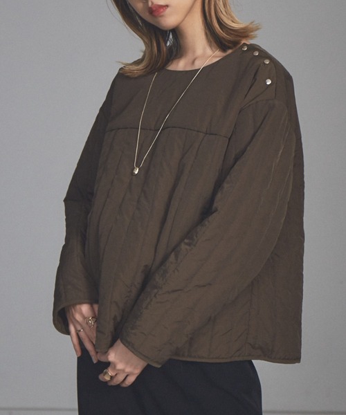 NOMINE（ノミネ）の「【展開店舗限定】中綿キルティングプルオーバー（その他トップス・レディース・ブラック/カーキ/アイボリー・フリー）」の5枚目の写真