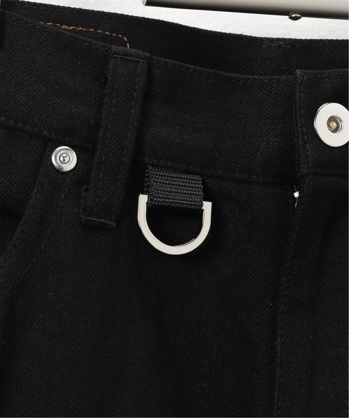 AVALONE（アヴァロン）の「【AVALONE / アヴァロン】TRASH BREEDS COWLEATHER DENIM PANTS（デニムパンツ・メンズ・ホワイト/ブラック・2/1）」の4枚目の写真