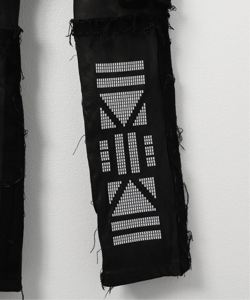 AVALONE（アヴァロン）の「【AVALONE / アヴァロン】TRASH BREEDS COWLEATHER DENIM PANTS（デニムパンツ・メンズ・ホワイト/ブラック・2/1）」の11枚目の写真