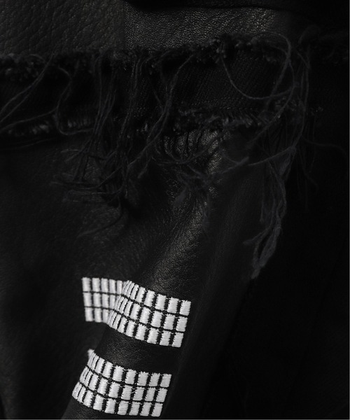 AVALONE（アヴァロン）の「【AVALONE / アヴァロン】TRASH BREEDS COWLEATHER DENIM PANTS（デニムパンツ・メンズ・ホワイト/ブラック・2/1）」の5枚目の写真