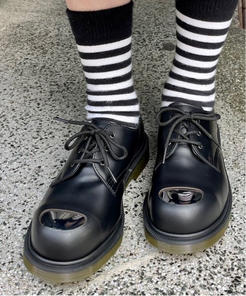 はっしー様【Dr.MARTENS】 1925EST 3ホールシューズ はっしー様【Dr.MARTENS】 1925EST 3ホールシューズ - メルカリ