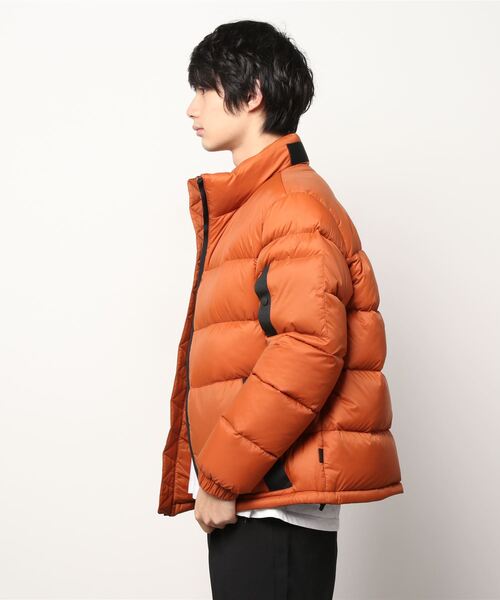 HUGO（ヒューゴ）の「マニフェストロゴ リサイクルマテリアル ダウンジャケット（ダウンジャケット/コート・メンズ・ブラウン/ナチュラル/ブラック・S/M/L/XL）」の22枚目の写真