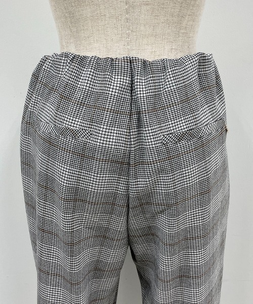 PICCIN(ピッチン)の「【日本製】裏起毛ウエストギャザーチェックパンツ(その他パンツ・レディース・グレー系その他/ブラウン系その他・S/M/L/XS)」の16枚目の写真