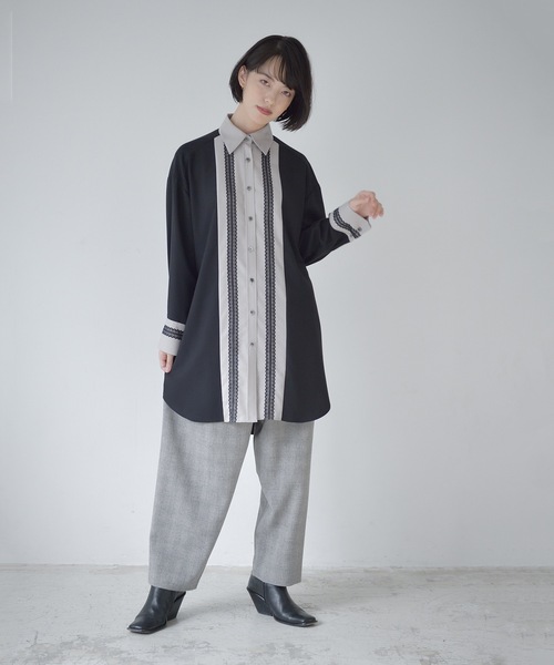 La SRIC（ラスリック）の「La SRIC / レーステープロングシャツ（シャツ/ブラウス・レディース・グレー系その他/キャメル・38）」の17枚目の写真