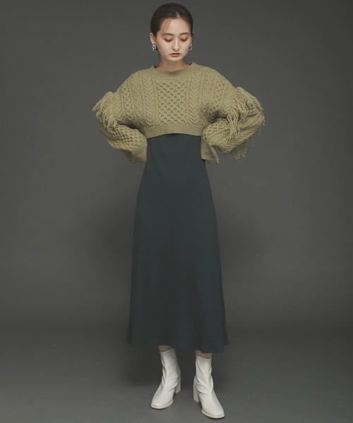 SENSE OF PLACE by URBAN RESEARCH（センスオブプレイスバイアーバンリサーチ）の「フリンジケーブルショートセーター（ニット/セーター・レディース・グレー/ブラウン/ライトカーキ・ONE）」の12枚目の写真